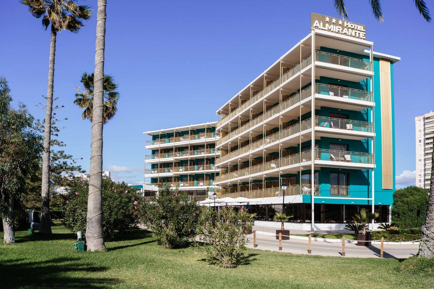 Hotel Almirante